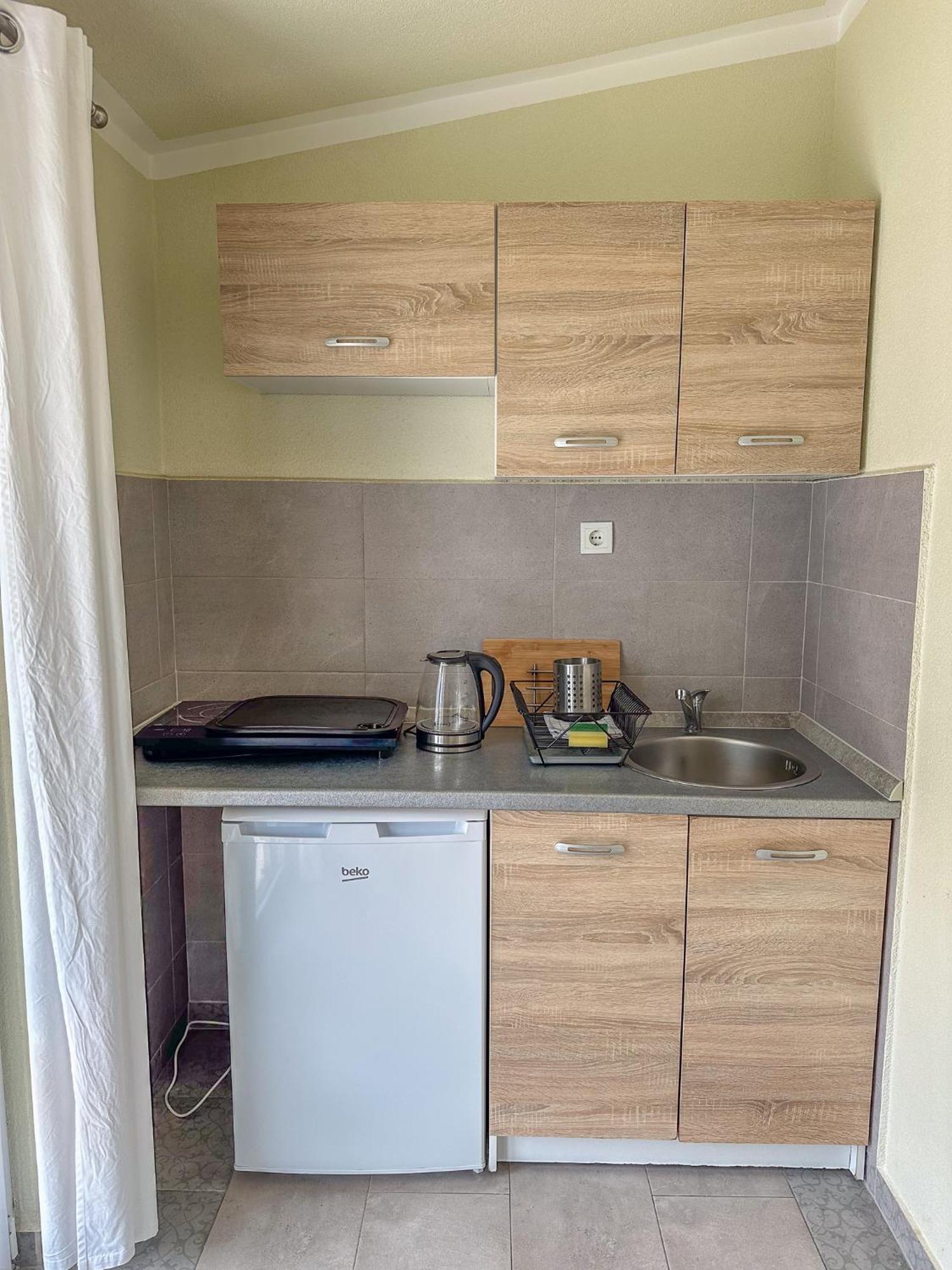 Gosa Apartments Бар Екстериор снимка