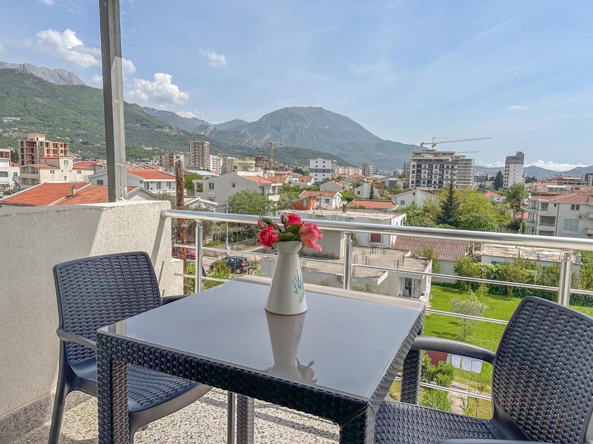Gosa Apartments Бар Екстериор снимка