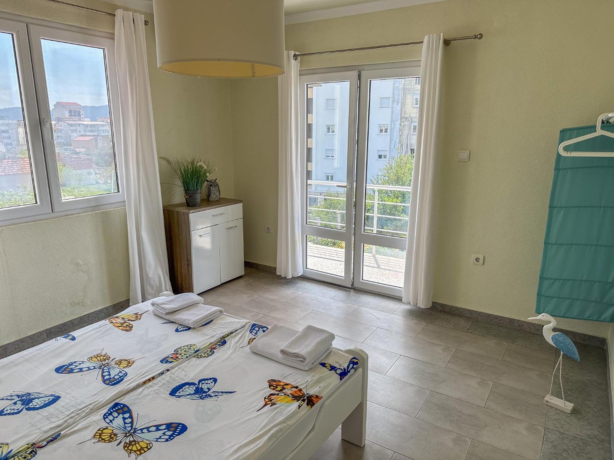 Gosa Apartments Бар Екстериор снимка
