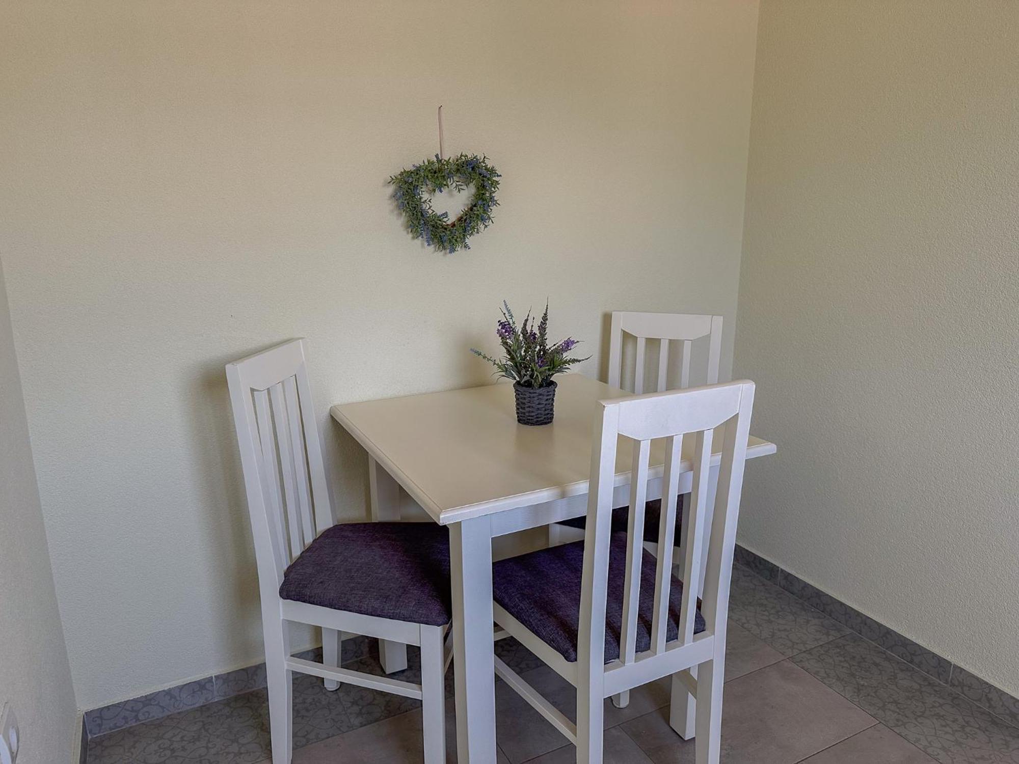 Gosa Apartments Бар Екстериор снимка