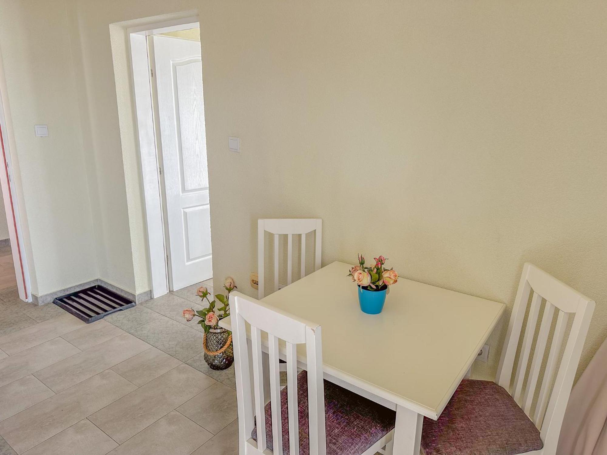 Gosa Apartments Бар Екстериор снимка